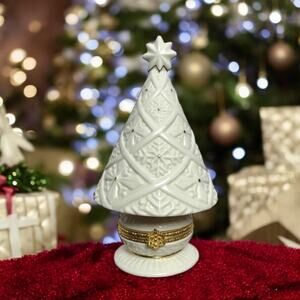 Beautiful White and Gold Tone 6.5" Tall Ceramic Christmas Tree Trinket Box